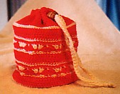 Ladies' shell stitch purse